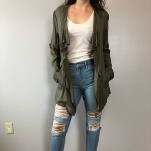 NWT Stoosh Army Green Waterfall Light Jacket Large